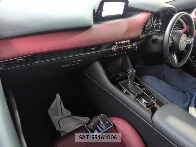 Mazda MAZDA3 2020-02 8730662-2