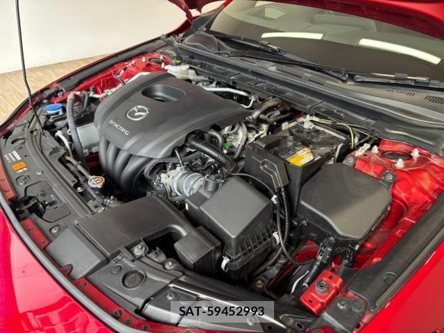 Mazda MAZDA3 2019-05 8731381-13