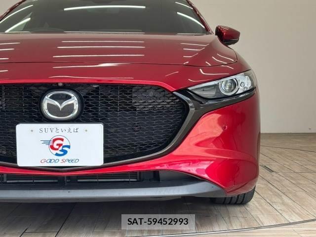 Mazda MAZDA3 2019-05 8731381-19