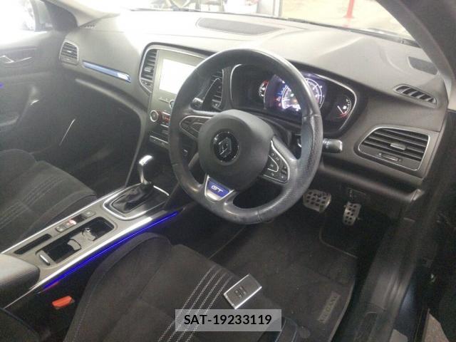 Renault MEGANE 2019-09 8729452-2