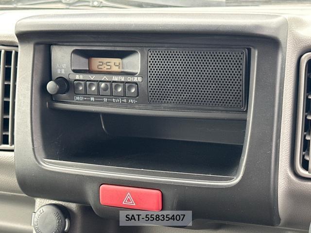 Mitsubishi MINICAB VAN 2018-08 8729887-2