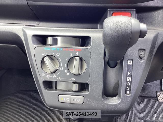 Daihatsu MIRA 2019-05 8731110-5