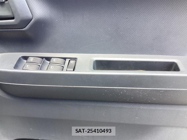 Daihatsu MIRA 2019-05 8731110-6