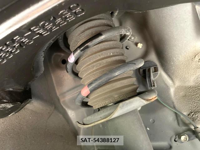 Daihatsu MIRA 2018-10 8730588-19