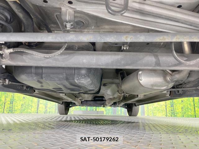 Nissan MOCO 2012-01 8727590-18