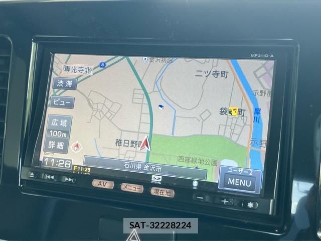 Nissan MOCO 2012-04 8730873-10