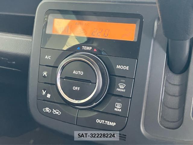Nissan MOCO 2012-04 8730873-14