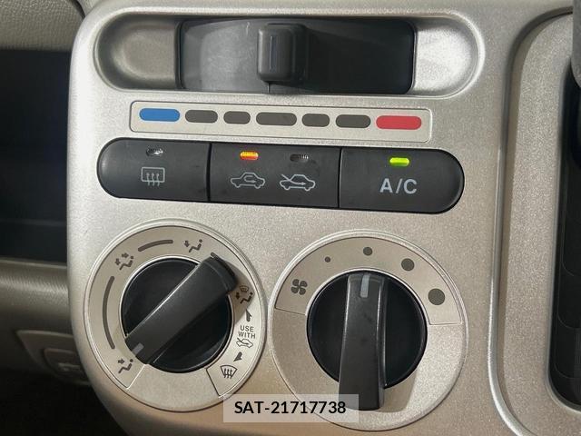 Nissan MOCO 2010-05 8730917-3