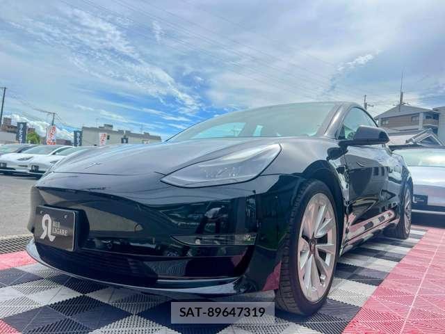 Tesla MODEL 3 2021-08 8731290-11