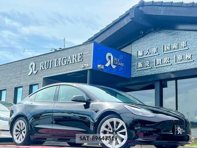 Tesla MODEL 3 2021-08 8731290-4