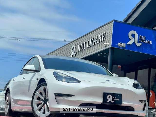 Tesla MODEL 3 2021-10 8731293-3
