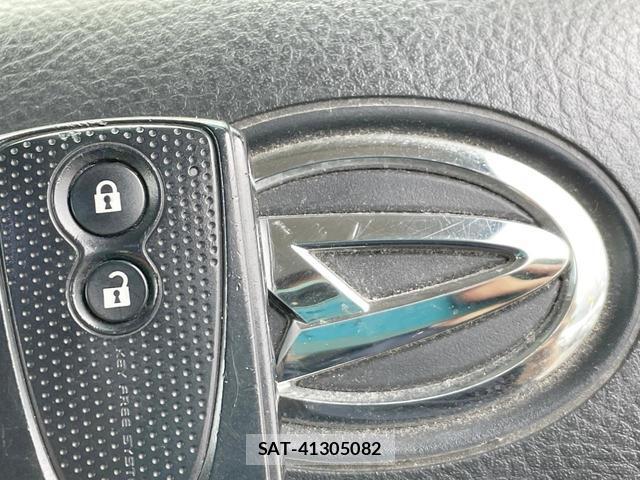 Daihatsu MOVE CONTE 2013-11 8730530-6