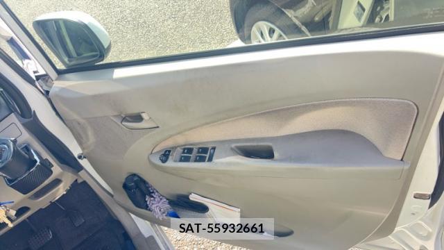 Daihatsu MOVE 2014-04 8727273-4