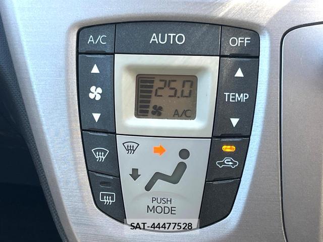 Daihatsu MOVE 2011-11 8728219-3