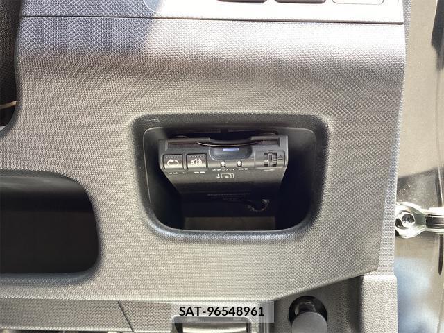 Daihatsu MOVE 2013-12 8731168-8