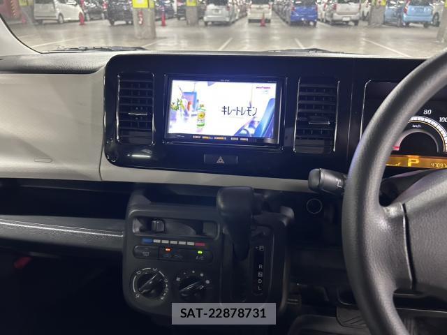 Suzuki MR WAGON 2013-06 8730716-13