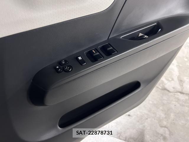 Suzuki MR WAGON 2013-06 8730716-15