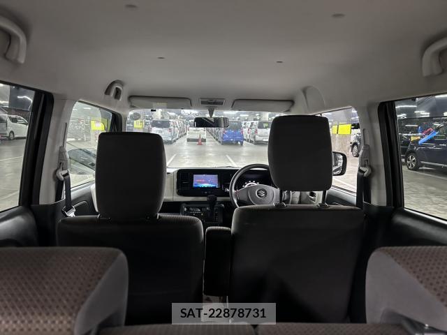 Suzuki MR WAGON 2013-06 8730716-16