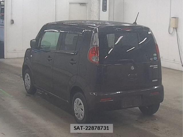 Suzuki MR WAGON 2013-06 8730716-4