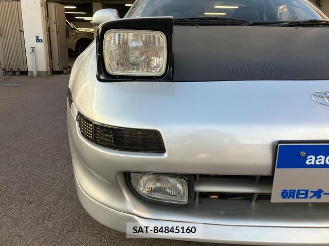 Toyota MR2 1995-06 8729518-16