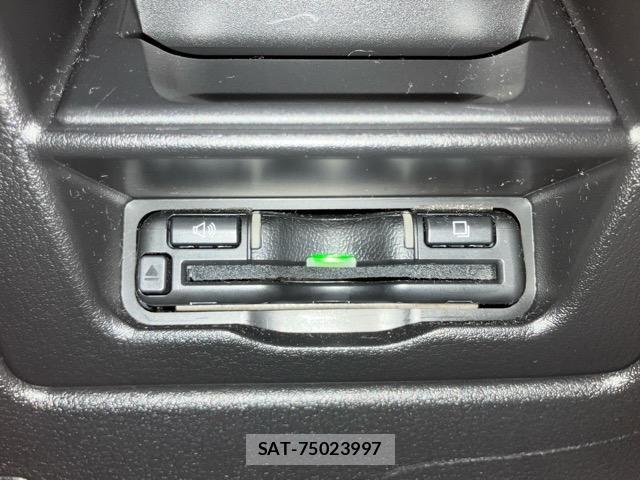 Mazda MX-30 2021-03 8730875-17