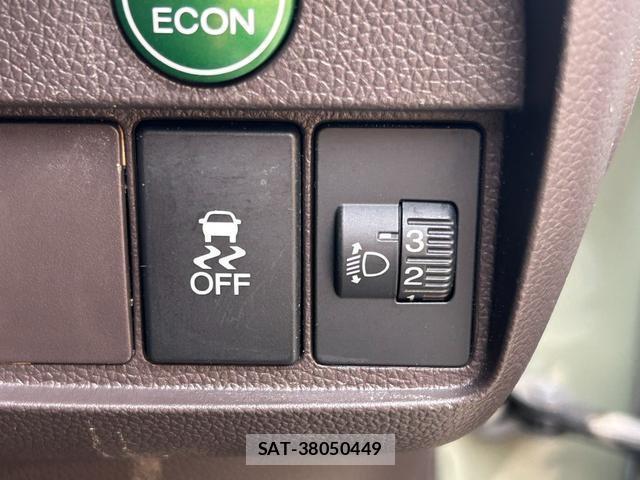 Honda N-ONE 2018-07 8728719-15