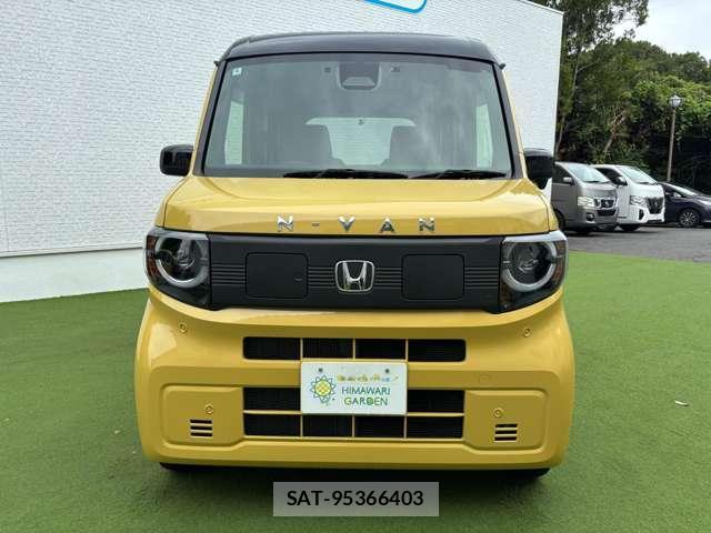 Honda N-VAN e: 2025-04 8731186-16