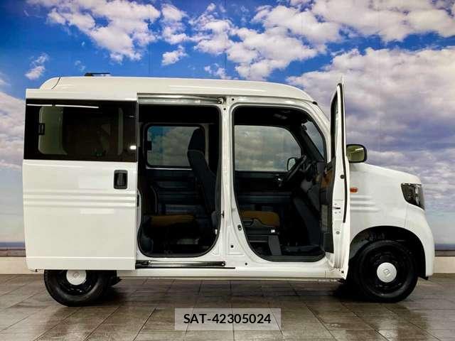 Honda N-VAN 2024-12 8725887-15