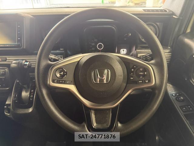 Honda N-VAN 2020-08 8728338-4