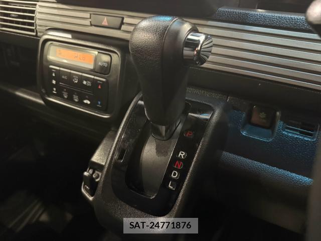 Honda N-VAN 2020-08 8728338-8