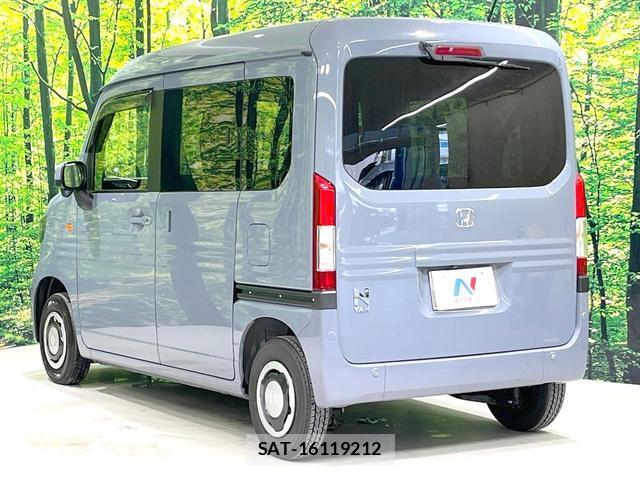 Honda N-VAN 2025-11 8727056-16