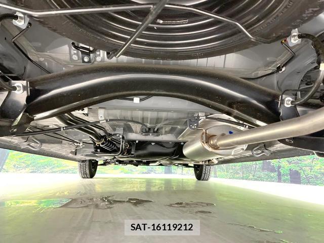 Honda N-VAN 2025-11 8727056-18