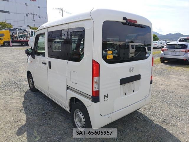 Honda N-VAN 2019-08 8727429-4