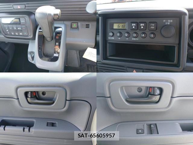 Honda N-VAN 2019-08 8727429-8