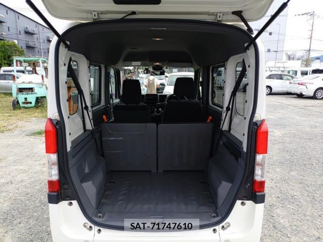 Honda N-VAN 2019-08 8727443-5