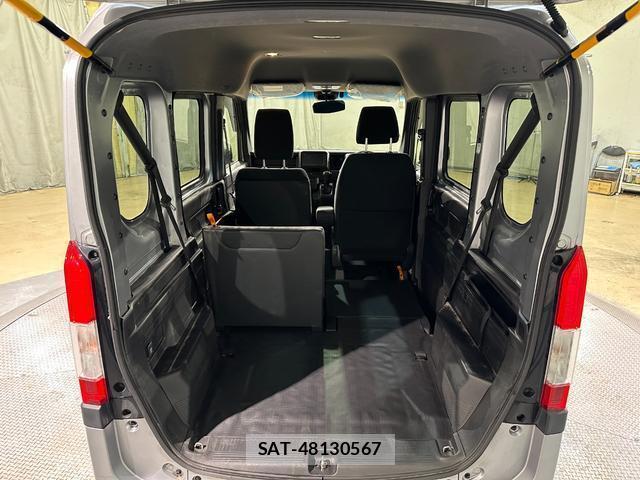 Honda N-VAN 2018-12 8728836-17