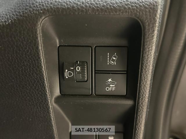 Honda N-VAN 2018-12 8728836-7