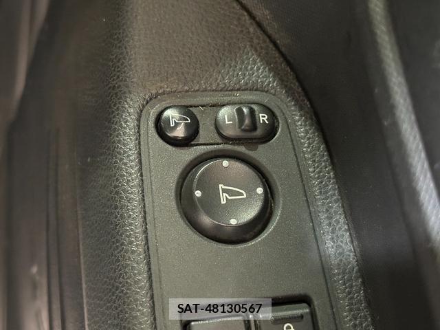 Honda N-VAN 2018-12 8728836-9