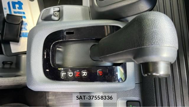 Honda N-VAN 2020-02 8729596-14