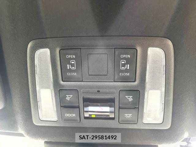 Toyota NOAH 2024-06 8725751-2