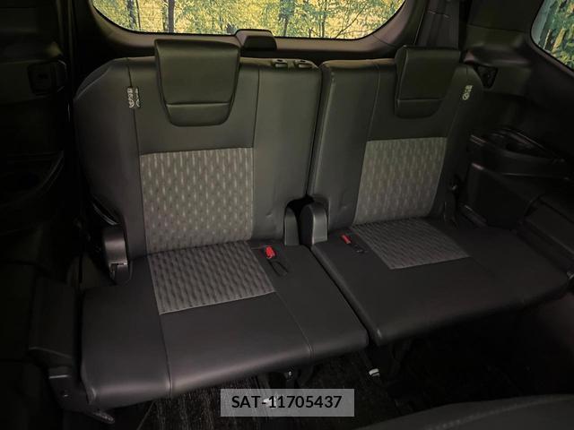 Toyota NOAH 2025-12 8725768-9