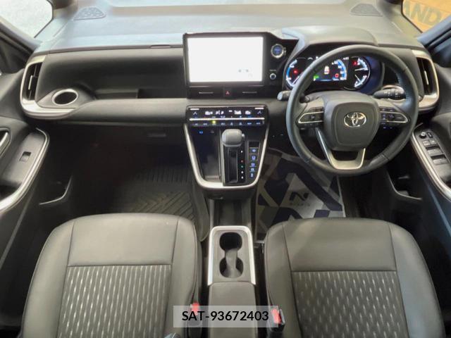 Toyota NOAH 2023-01 8726424-1