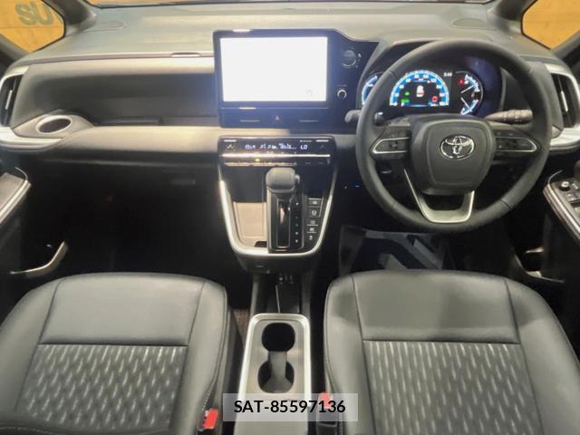 Toyota NOAH 2024-04 8726426-1