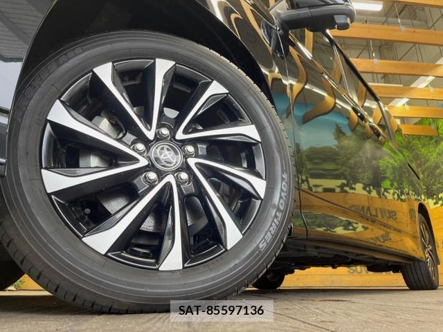 Toyota NOAH 2024-04 8726426-12