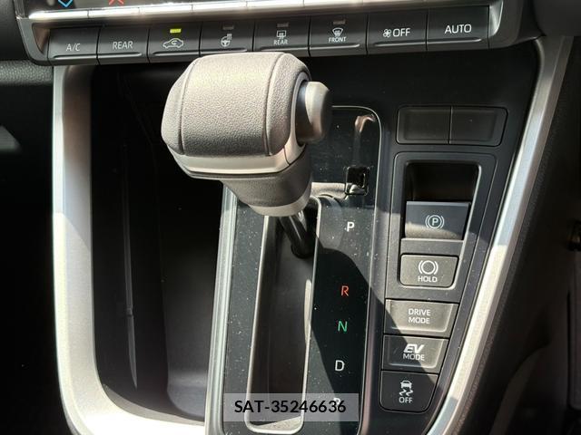 Toyota NOAH 2025-02 8726577-12