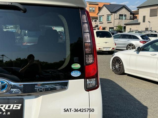 Toyota NOAH 2019-10 8726647-19