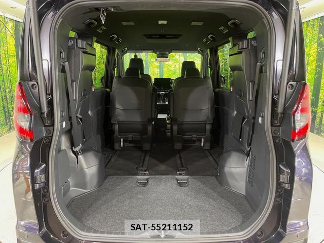 Toyota NOAH 2023-03 8726980-9
