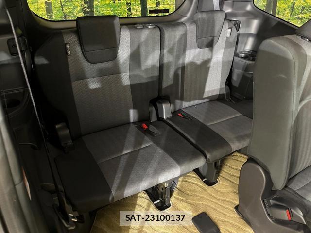 Toyota NOAH 2025-11 8727006-8