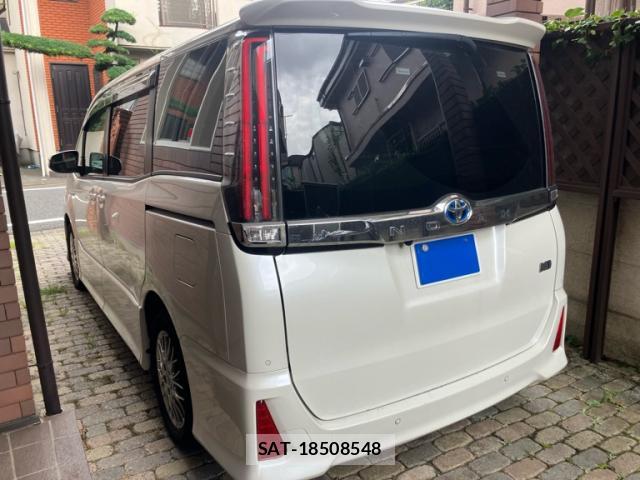 Toyota NOAH 2020-10 8727145-12