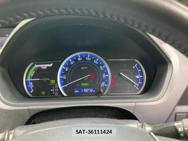 Toyota NOAH 2015-11 8727206-10